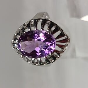 Amethyst Oval cut Ring